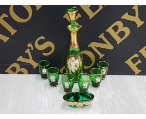 ITALIAN GREEN GLASS ENAMELLED LIQUEUR SET OF DECANTER AND 6 GLASSES PLUS ASSOCIATED NUT DISH