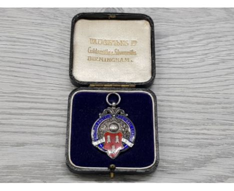 1928 BIRMINGHAM HALLMARKED SILVER MEDAL 1928-29 SILVER AND ENAMEL NORTHERN AMATEUR FOOTBALL LEAGUE MEDALLION BY REID AND SONS