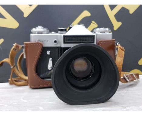 ZENIT-E VINTAGE METAL CAMERA MADE IN USS3