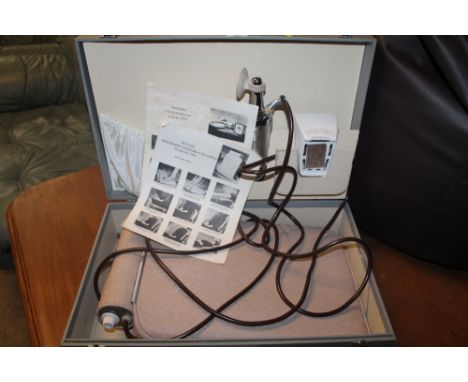 A CASED VINTAGE NIAGARA STANDARD THERMO CYCLO PAD  