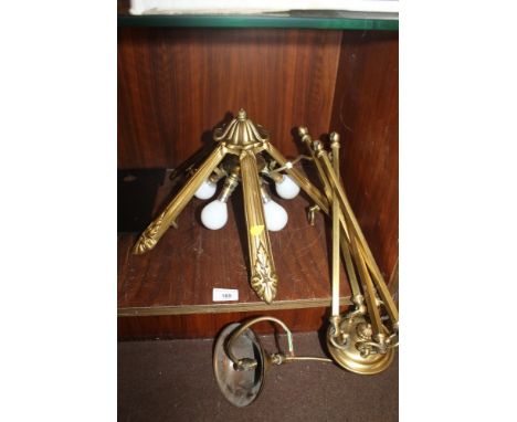 A VINTAGE BRASS CEILING LIGHT FITTING 