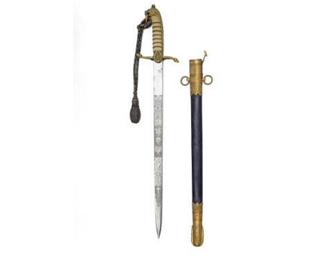 A BRITISH MIDSHIPMAN'S PATTERN 1887 NAVAL DIRK, UNSIGNED, no visible serial number, circa World War One, with straight spearp