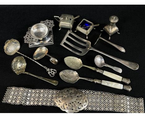 ASSORTED SILVER &amp; PLATE, including early Victorian George Unite silver caddy spoon, Birmingham 1840, silver 3-pc cruet, s