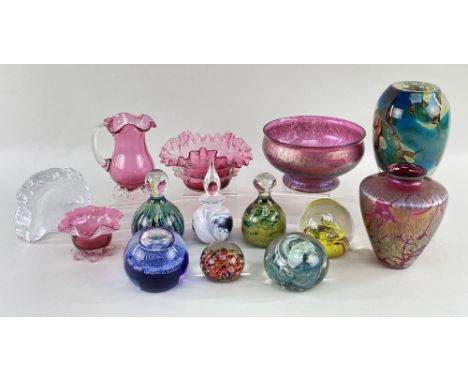 ASSORTED MODERN GLASS PAPERWEIGHTS &amp; COLLECTIBLES, including Caithness 'Ozone' and 'Saffron' paperweights, Royal Brierly 