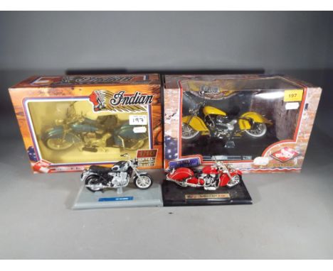 Guetoy - two Guetoy diecast model motorbikes 1/10 scale from the Indian Collection, boxed and two further motorbikes on plint