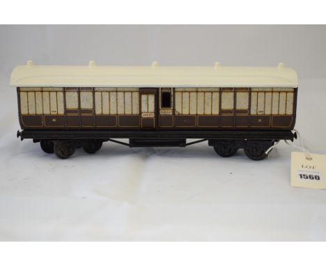 Marklin (Maerklin) 0-gauge break bogie coach, 1436 L & NWR livery.