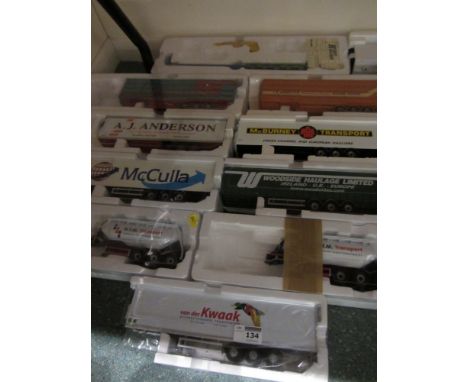 Corgi die-cast trailers (no tractor units) (11)
