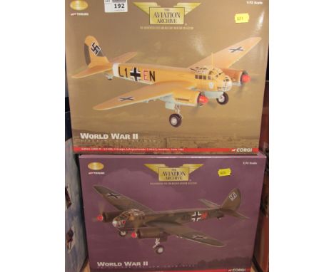 Two Corgi Aviation Archive World War II die-cast model scale 1:72 AA36701 AA36702 (2)