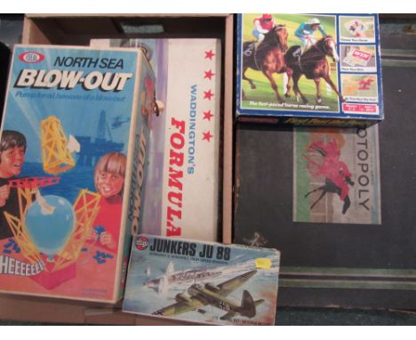 Waddingtons 'Totopoly' and 'First Past the Post' board games, other retro games and Subbuteo kit no. 60140