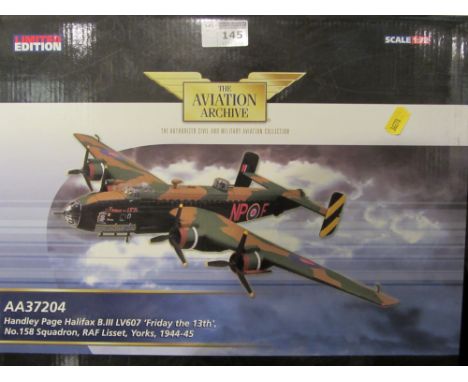 Corgi Aviation Archive limited edition die-cast model scale 1:72 AA37204 Handley Page Halifax B.III LV607