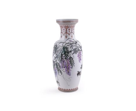 A large Chinese vase, dated 1986, brightly painted with flowering wisteria and two birds, inscribed and dated, 62cm high 花鸟图大