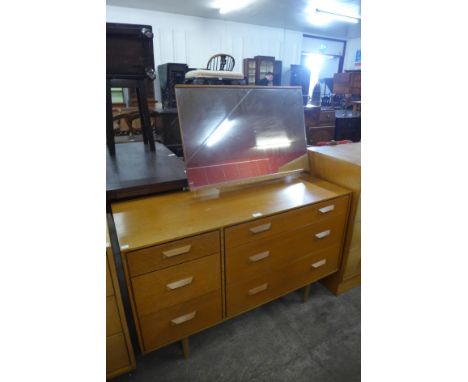 A Stag Concorde light oak dressing table, by John &amp; Sylvia Reid 