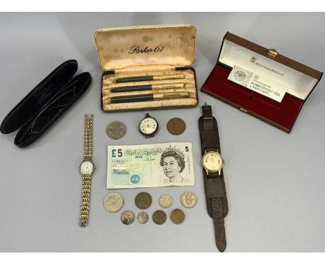 MIXED COLLECTABLES GROUP - to include a boxed Parker 61 three piece pen and pencil set, five pound bank note and a small quan