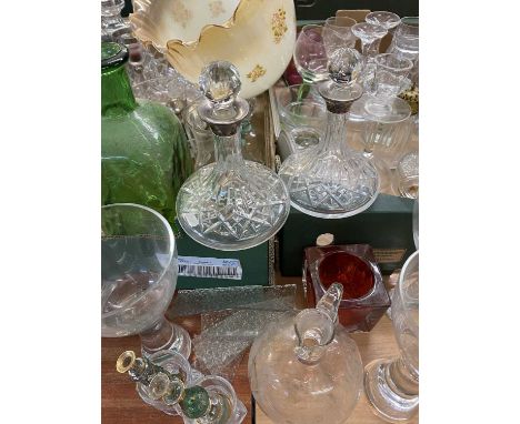 VINTAGE &amp; LATER GLASSWARE - to include a pair of miniature squat decanters with stoppers and hallmarked silver collars, s