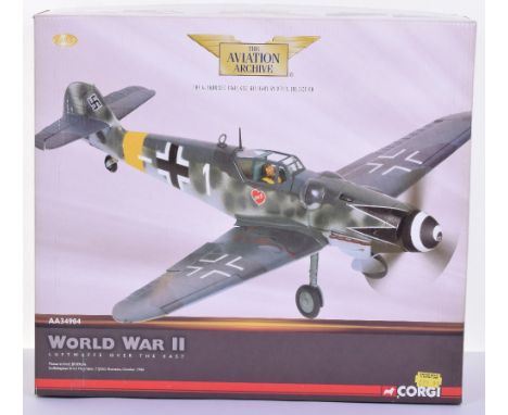 Corgi The Aviation  Archive World War II Luftwaffe Over The East AA34904-Messerschmitt Bf109G-6 Staffelkapitan Erich Hartmann