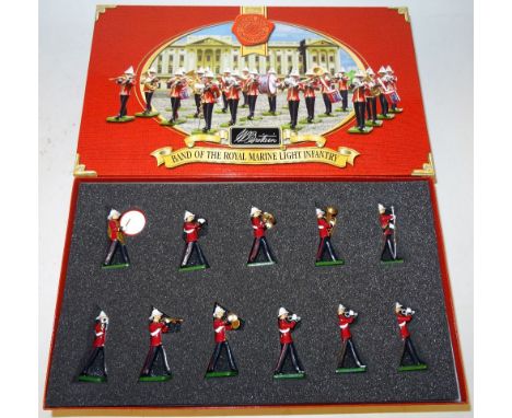 Britains set 40293 Band of the Royal Marine Light Infantry and 43058 Band of the Grenadier Guards  in original boxes (E, boxe
