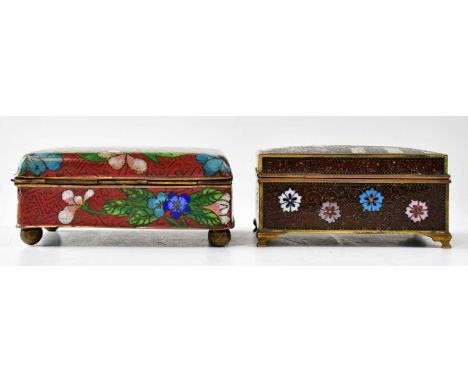 ANDO JUBEI CO; a cloisonné covered box, the lid decorated with a cherry tree in blossom and fence on a jade green coloured gr