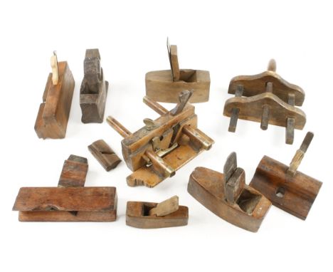 Two toothing planes, spill plane, sash fillister and six other planes G 