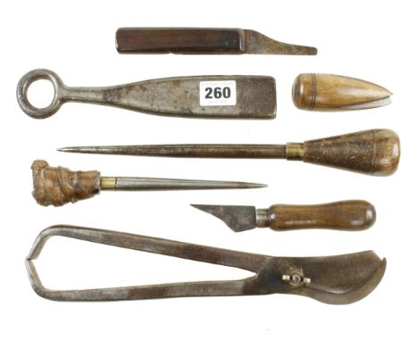 Basket making tools comprising commander/beating maul, rod shears, lignum cleaver, and 4 other tools G 