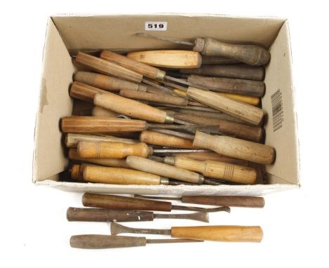 40 old carving tools, some rust G- 