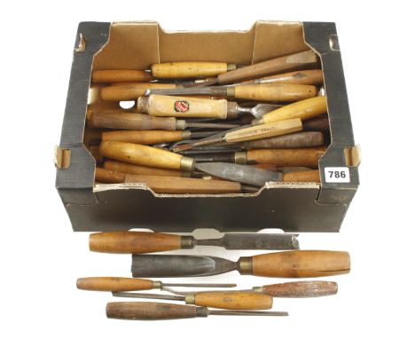 50 carving tools etc G 