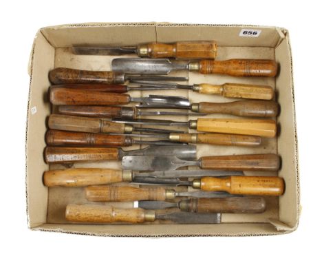 17 carving tools G+ 