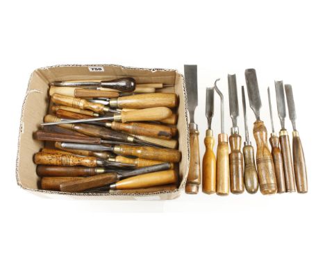 44 chisels, gouges and carving tools G 