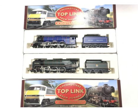 2 X Boxed Hornby 00 Gauge Locomotives.A BR Britannia Class Robert Burns. #R.242 and a BR A3 Class Tranquil #R.140.