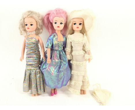 3 X Vintage Sindy Dolls.