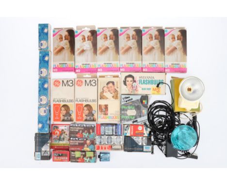 A Selection of Various Flashbulbs and Flashcubes comprising Sylvania Blue Dot M3 clear flashbulbs, 8 packets of 12, mainly pa