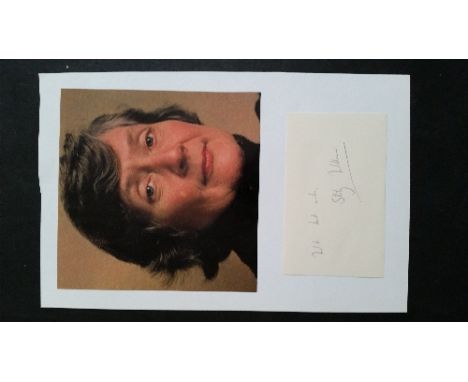 POLITICS, signed white cards, pieces etc., prominent M.P.s inc. Edwina Currie, Edith Summerskill, Barbara Castle, Boris Johns