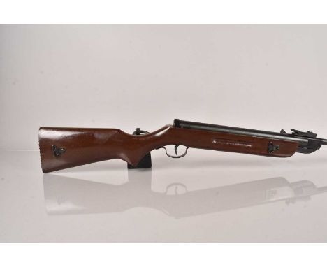 A West Lake .177 Break Barrel Air Rifle, no serial, in brown, 18+ TO PURCHASE, FACE TO FACE COLLECTION OR PACK ONLY SERVICE, 