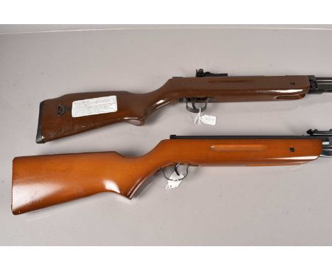 An SMK Traditional B2 .22 Break Barrel Air Rifle, serial 2318229956110802E, together with a Chinese Snow Peaks .22 Under Leve