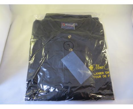 Approx. 70 new Macfoursom short sleeved golf shirts. 100% cotton-cool weave. Gold Embroidery. Various sizes (S,M,L,XL,XXL).