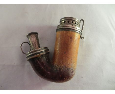 Silver and wooden pipe. London, William Moulson. 1845. 