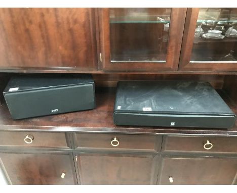 A Quad MZ sound bar &amp; L centre speaker (has surface scratches)
