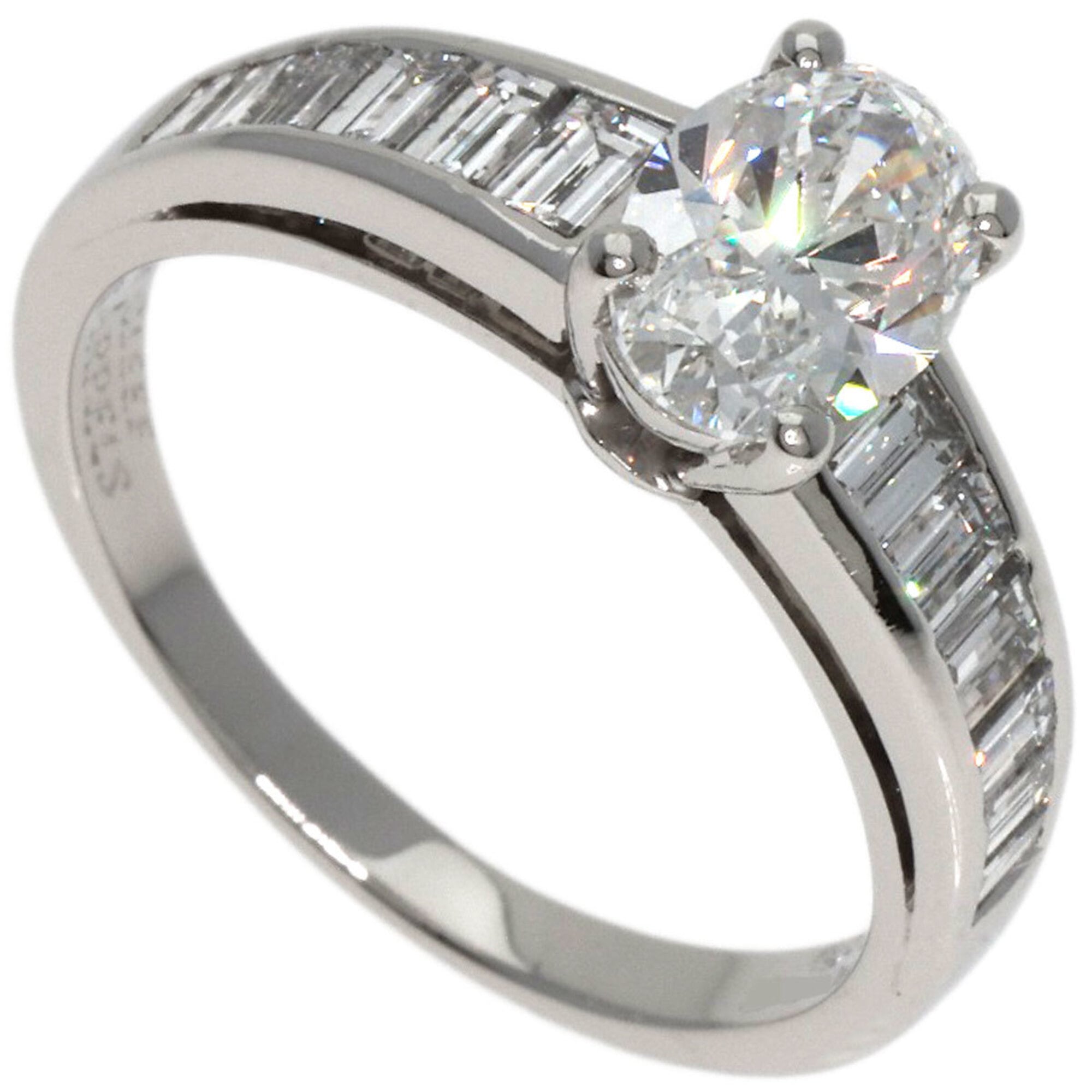 Van Cleef & Arpels Oval Baguette Diamond Ring, Platinum, Women\'s