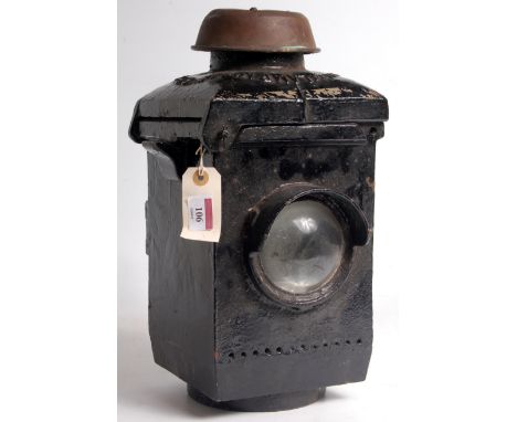 LNER Great Eastern type Signal Lamp, with interior resevoir and burner 