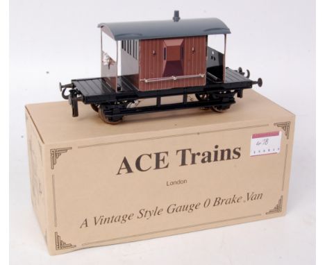 Ace brake van with fitted pick-ups for lamp (NM-BG) 3 rail only 