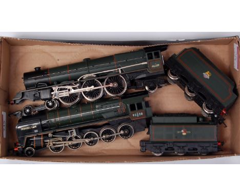 BR lined green 'Princess Beatrice' engine and tender (VG) together with 'Evening Star' engine and tender (G)