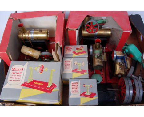 Mixed lot of Mamod live steam engines and workshop accessories to include SE1a (G-BP), Number 2 steam engine (F-BP), 4 boxed 