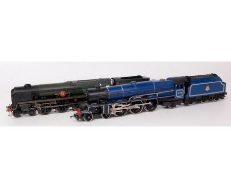 A Hornby BR blue 'Princess Helena Victoria' (G) together with a heavily weathered BR green Merchant Navy class engine and ten