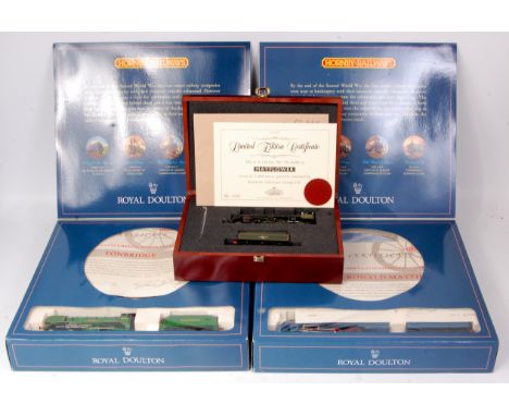 A Bachmann presentation box containing LNER lined green class B1 engine 'Mayflower' and a BR green tender, complete with cert