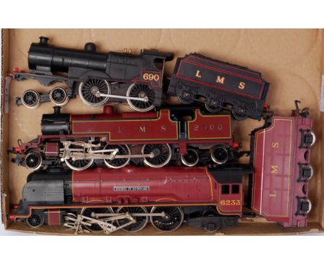 3 Hornby items, LMS maroon 'Duchess of Sutherland' engine and tender, value gear requires refixing to LH cylinder (G), LMS ma