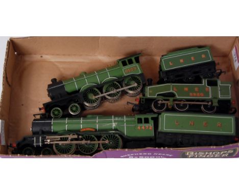 Hornby class B12 engine and tender, 'Flying Scotsman' engine and tender, Lima 0-6-0 tank engine, all LNER green (F-G)