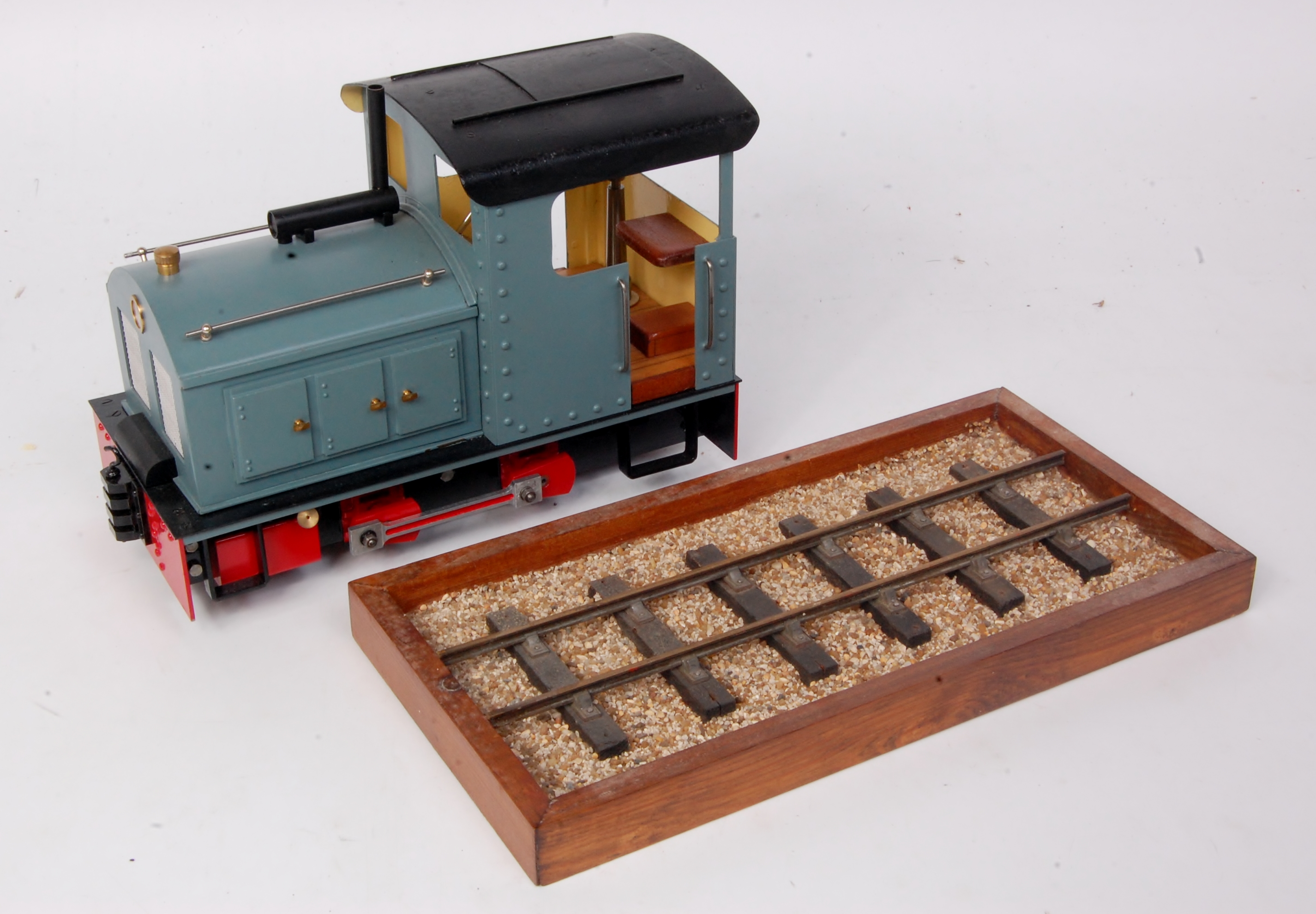 0 gauge narrow gauge 0-4-0 industrial diesel shunter with electric ...