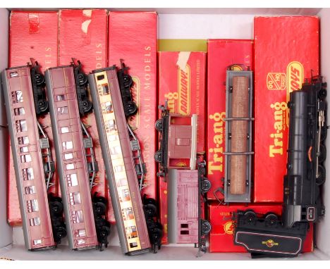 Boxed Triang R50/R30 black 'Princess Victoria' engine and tender, R224, R320, R321 coaches, R16, R123 and R212 wagons (G-BG)