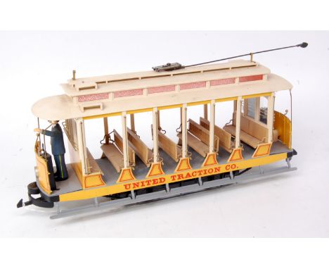 Bachmann GI 'United Traction Co.' trolley car No. 504 - would benefit from cleaning (G)