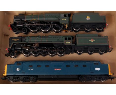 Hornby BR green rebuilt Patriot class engine and tender 'Private W Wood VC ' (G), 'Evening Star', engine and tender (G) and B