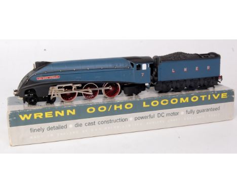 A Wrenn LNER blue 'Sir Nigel Gresley' engine and tender in poor box (G-BP)